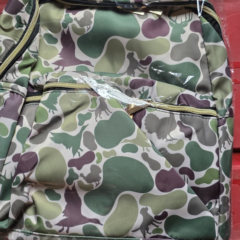 Trendy Camouflage Backpack with Gold Accents Turkey Duck Deer Labradore - Picture 8 of 9